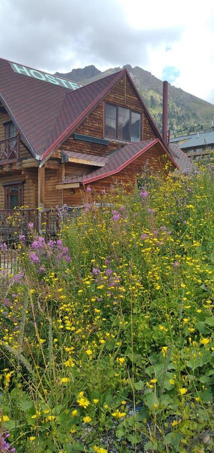Hostel Shymbulak Alma-Ata Exteriör bild