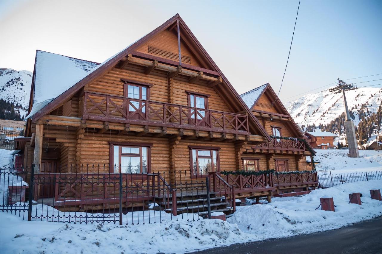 Hostel Shymbulak Alma-Ata Exteriör bild